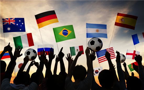 '영국·스페인·독일·프랑스'…축구 보러 유럽행 늘었다
