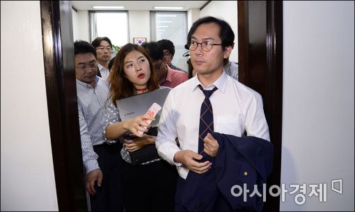 [포토]감금 풀린 김영우 국방위원장