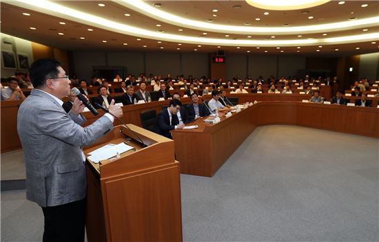 한상범 LGD 부회장 "협력사 R&D 파트너십으로 미래기술 발굴" 