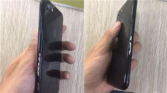 아이폰7, 스크래치에 약한 '제트블랙'…옆면 색상 벗겨져 은색 몸통 다 드러나 