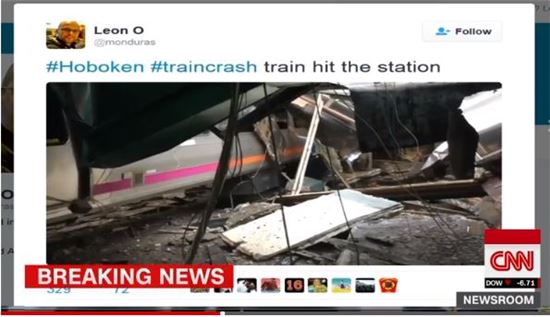 미 방송 CNN에 나온 열차사고 모습.