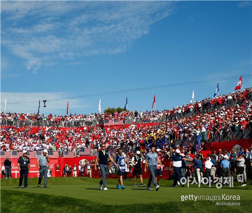 라이더컵 구름갤러리. 채스카(美 미네소타주)=Getty images/멀티비츠