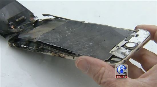 바지 주머니 속 아이폰6 플러스 폭발…"배터리 방전된 상태"