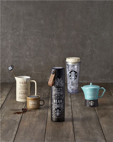 스타벅스, 커피 스토리 담은 머그·텀블러 등 신제품 18종 출시  