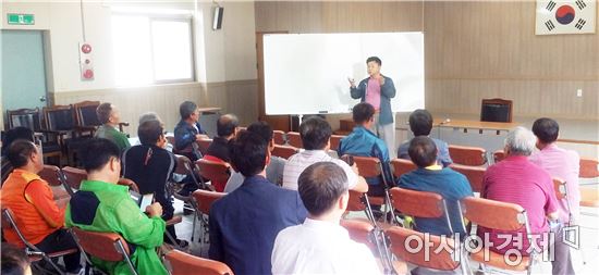 곡성군, 뿌리채소 판로 확보를 위한 ‘농가 조직화’ 강조