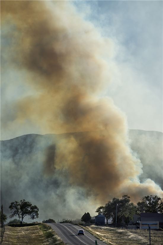 [포토]美 콜로라도주 대형 산불…주민 대피