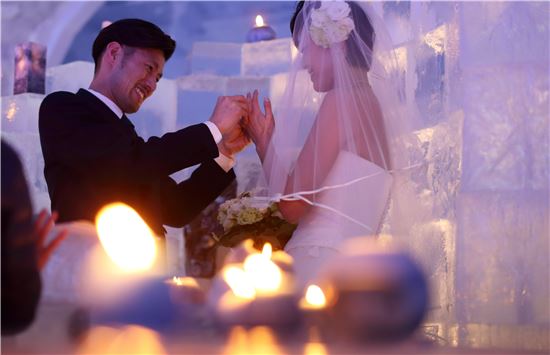 결혼 안 하는 일본