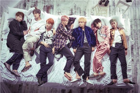방탄소년단이 오는 10일 정규 2집 '윙스(WINGS)'를 발매한다, 사진 제공=방탄소년단 공식 사이트
