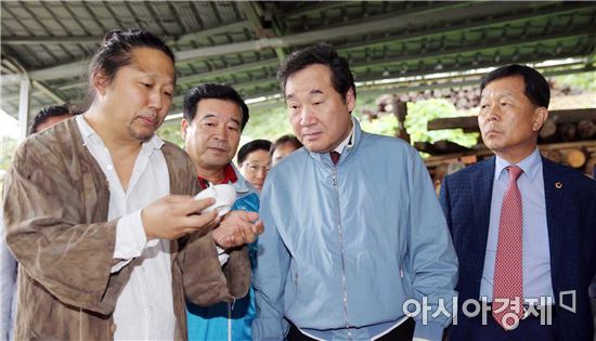 [포토]이낙연 전남지사·이용부 보성군수, 보성요 방문