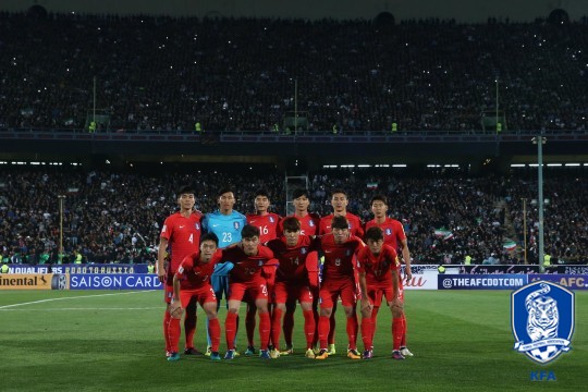 한국, 10월 FIFA랭킹 3계단 올라 44위…이란 27위로 亞1위