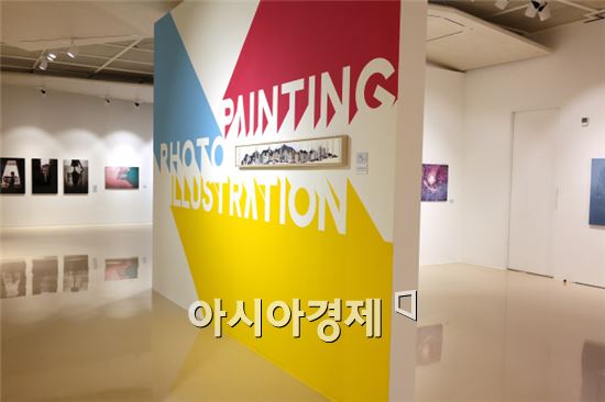네이버 그라폴리오, 롯데백화점에서 '빛' 전시회 개최