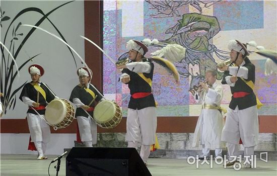 서편제 보성소리축제 달구는 ‘김덕수 사물놀이패’