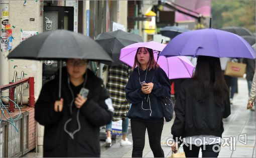 [포토]가을비 내리는 도심