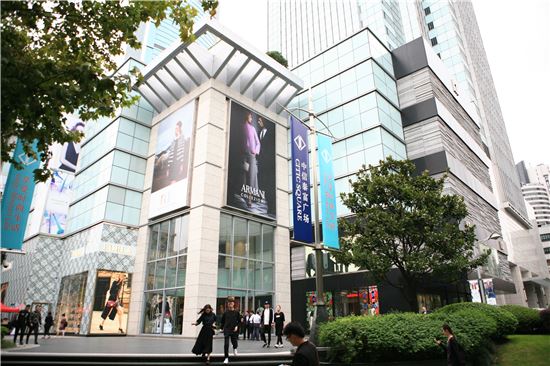 롯데百, 유통노하우 中 상륙…쇼핑몰 위탁운영    