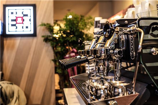 커피에 미친 사람들 '매드포커피'…나만의 커피를 디자인하다