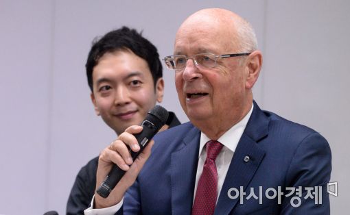 [포토]한국 방문한 클라우스 슈밥 회장