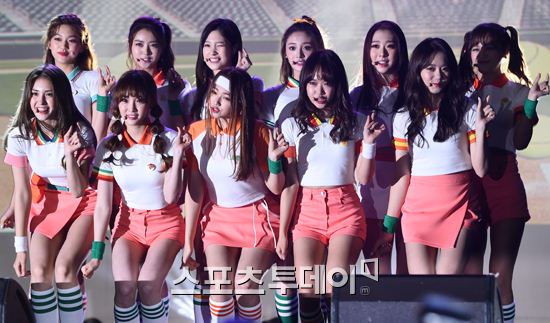 아이오아이 측 “내년 1월 단독 콘서트? 확정된 바 없다”