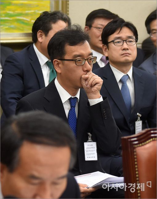 [포토]답답한 이정호 센터장