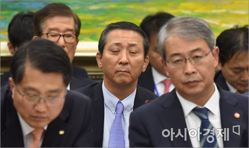 [포토]눈 감은 권영수 LG유플러스 부회장