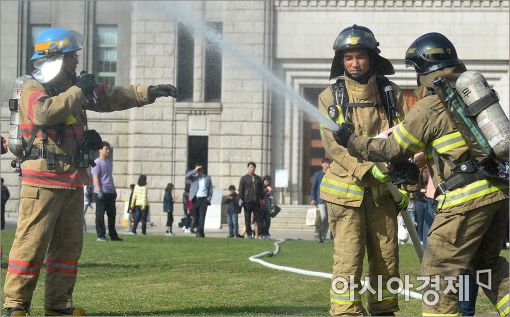 [포토]'서울시 지진방재 종합훈련'