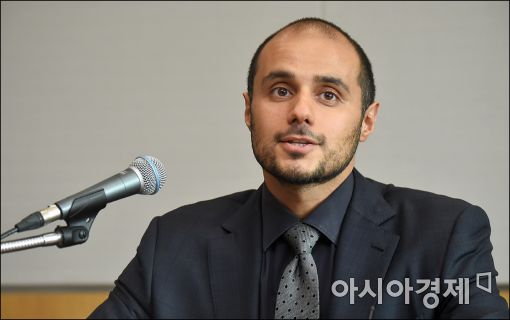 [포토]칼리드 사우디 왕자, 1000만 달러 규모의 투자