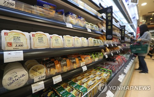 고지방 다이어트 열풍에 버터·치즈 '인기' , 사진=연합뉴스 제공