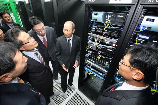 [포토]KT, 올림픽 최초 클라우드 데이터센터 개소 