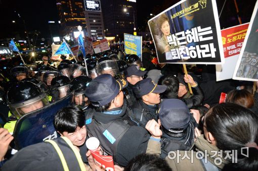 [포토]'청와대 가는 길목에서 대치'