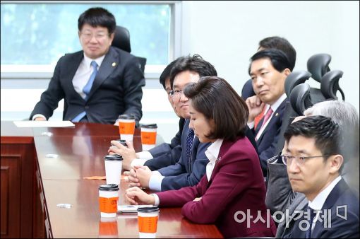 [포토]심각한 새누리당 중진의원들