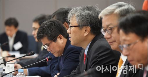 [포토]발언하는 장범식 금융개혁추진위원장