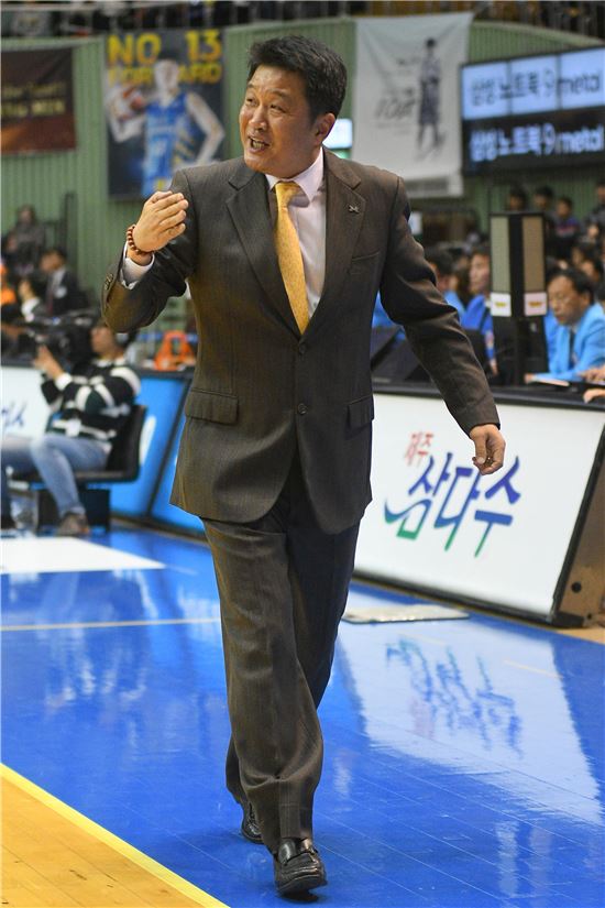 인천 전자랜드 유도훈 감독 [사진 제공= KBL]