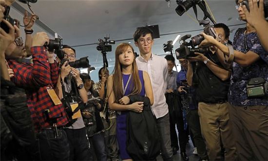 홍콩 의원 자격 박탈되나…中전인대, '일국양제' 해석 통과