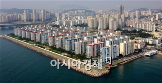 규제 피한 부산서 '1.3조 재건축'…5대 건설사 도전장