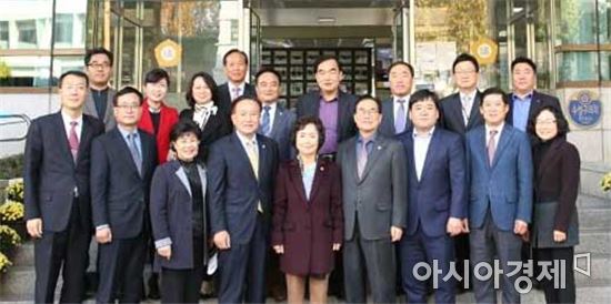 완도군의회, 2017 완도국제해조류박람회 성공개최 발 벗고 나서