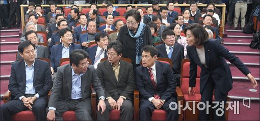 [포토]새누리당, 비상시국회의 개최