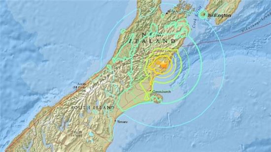 뉴질랜드서 한밤중 규모 7.4 강진…2011년 대지진 악몽(상보)