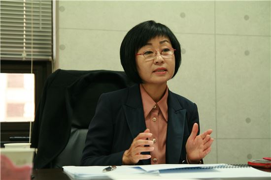 현성바이탈 대표 "그냥 물 말고 수소수 마시세요" 