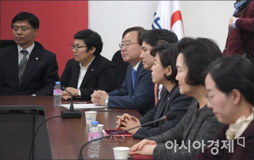한국당 초선 "당 분열 일으키면 단호한 행동으로 대응"