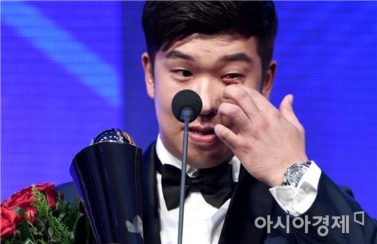 두산 니퍼트, KBO 역대 네 번째 외국인 MVP(종합)