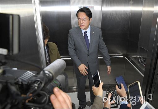 [포토]이정현 대표 만난 정진석 원내대표