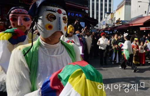 [포토]춤추는 남대문시장