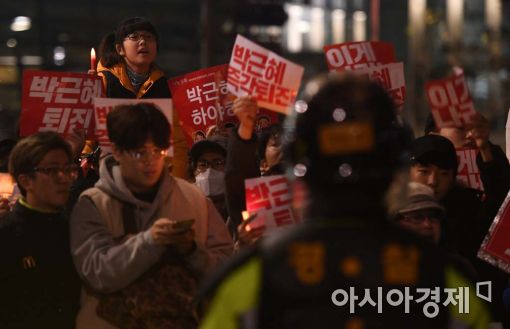 정치권에서도 불붙은 '불복종' 움직임 … 국회 '탄핵추진'·박원순 '국무위원 총사퇴'
