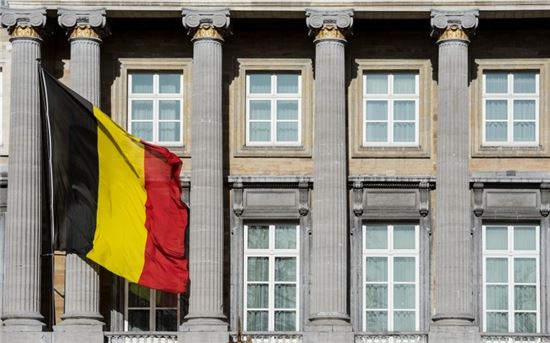 [무정부의 역설]무정부 '최장 기간'에도 견고한 벨기에 경제