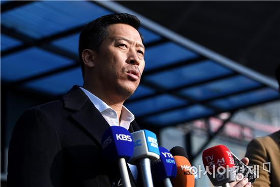 [포토]은퇴 기자회견하는 LG 이병규