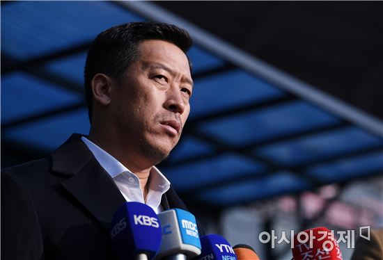 [포토]이병규, '후배들과의 경쟁에서 이길 자신 있지만…'