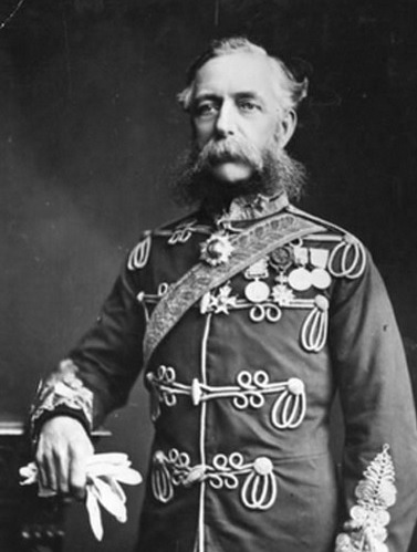 [火요일에 읽는 전쟁사]'카디건' 탄생의 서글픈 배경, 발라클라바 전투