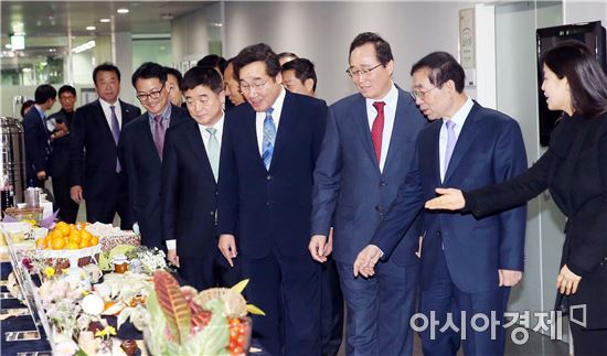 [포토]도농상생 공공급식 지원사업 광역지자체-서울시 협약식