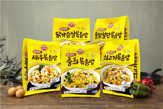 '혼밥' 열풍, '즉석밥' 위협하는 '냉동밥'…시장 급성장