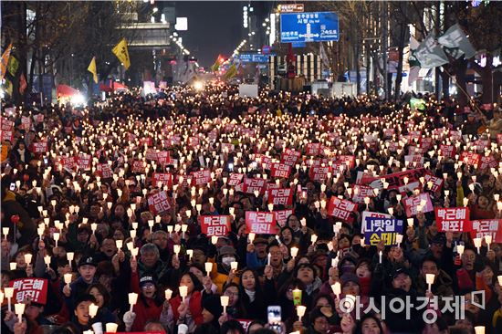 [포토]광주 금남로 촛불집회 10만 인파 몰려
