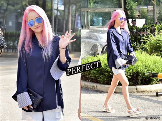 [스타일熱戰] '클러치백'만 있다면 시크함 문제없어